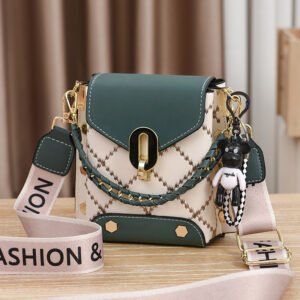 Taizhou women's bag manufacturer bag Korean version small square bag fashion versatile one-shoulder crossbody trendy mini mobile phone bag women's bag dropship